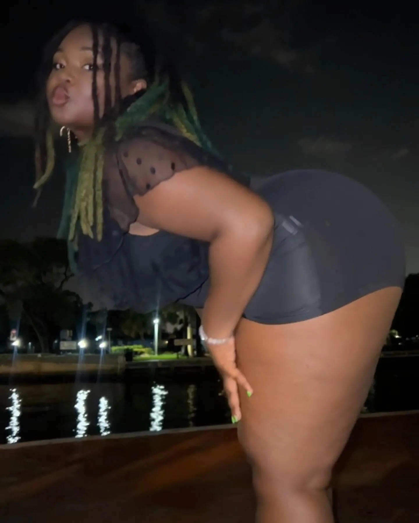 Ivy Dean camshow