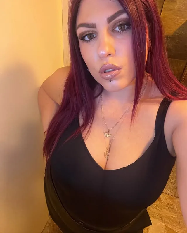 Giulia Stepan camshow
