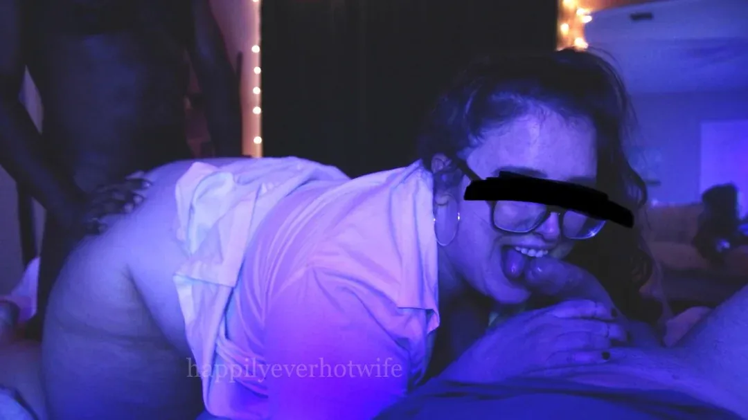 HappilyEverHotwife camshow
