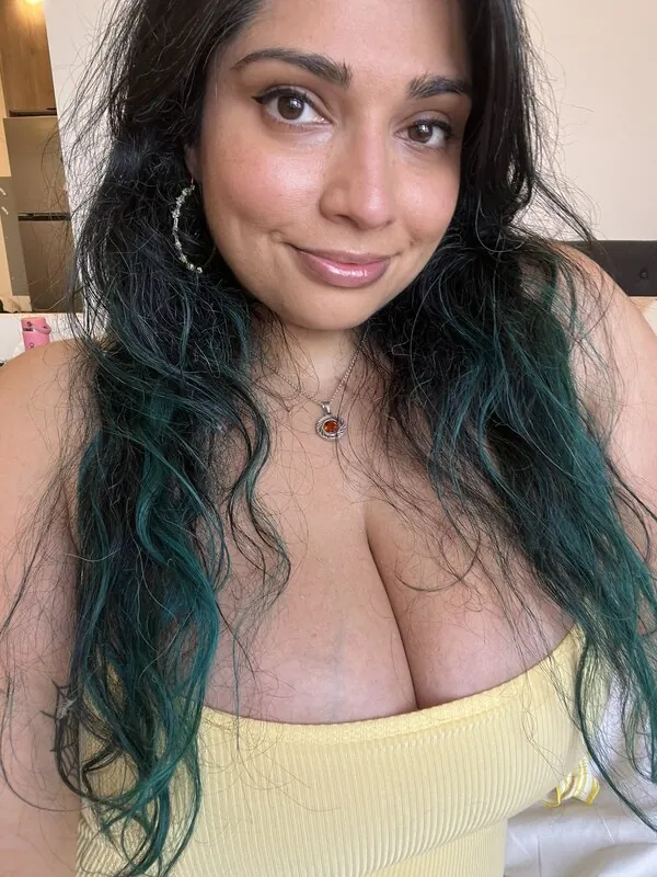 NotInTheFace camshow
