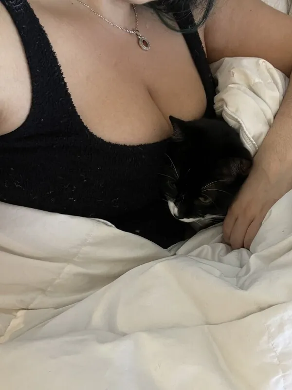 NotInTheFace camshow