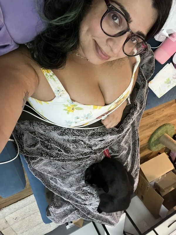 NotInTheFace camshow
