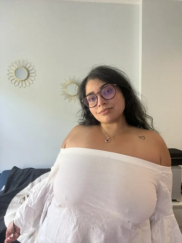 NotInTheFace camshow