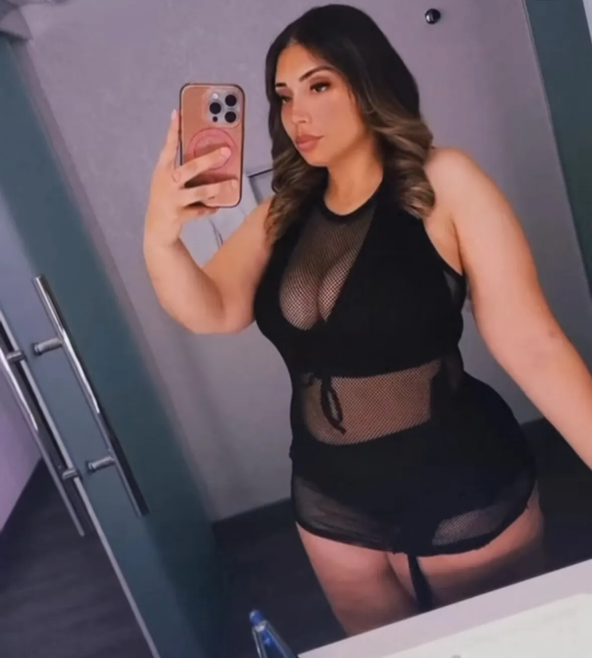 Thick Curvy BBW Baddie @Blessedd.dess camshow