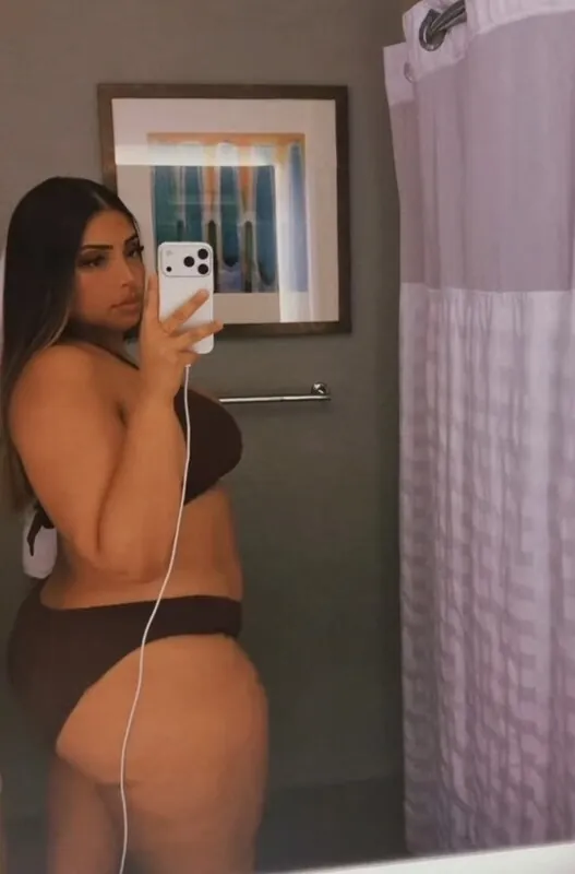 Thick Curvy BBW Baddie @Blessedd.dess camshow