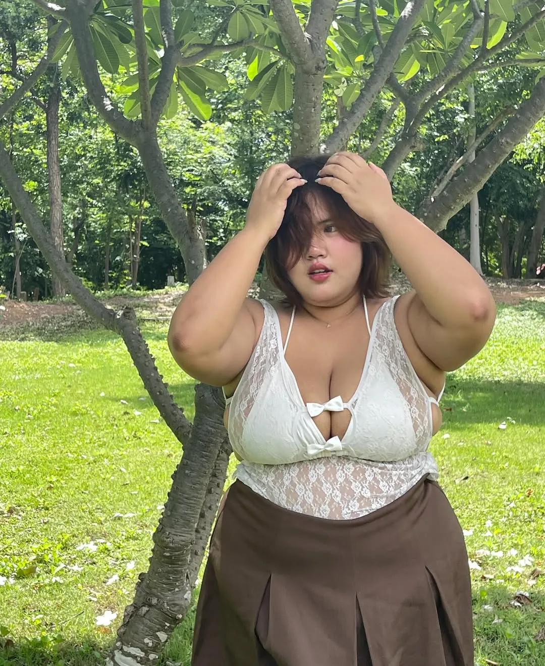 Benyapa.q (insta) camshow