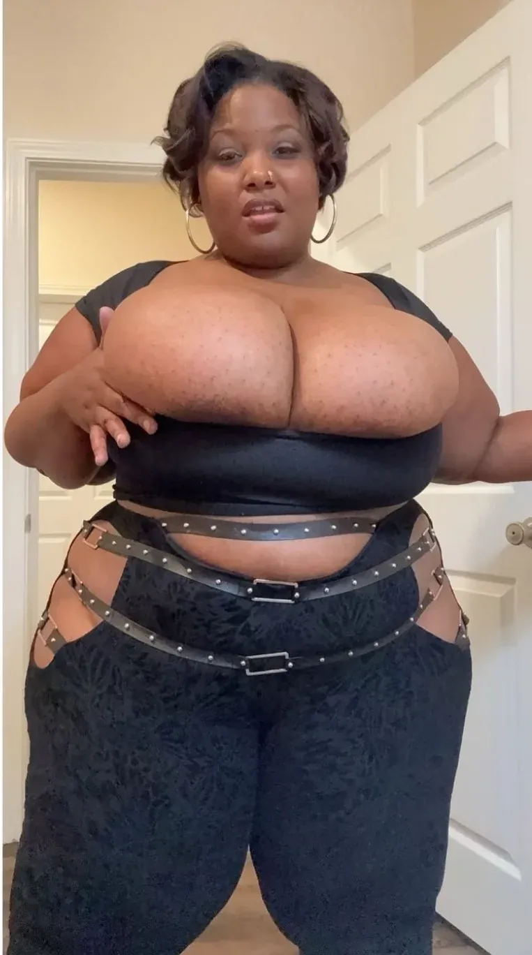 JuicyDoubleChocolate camshow