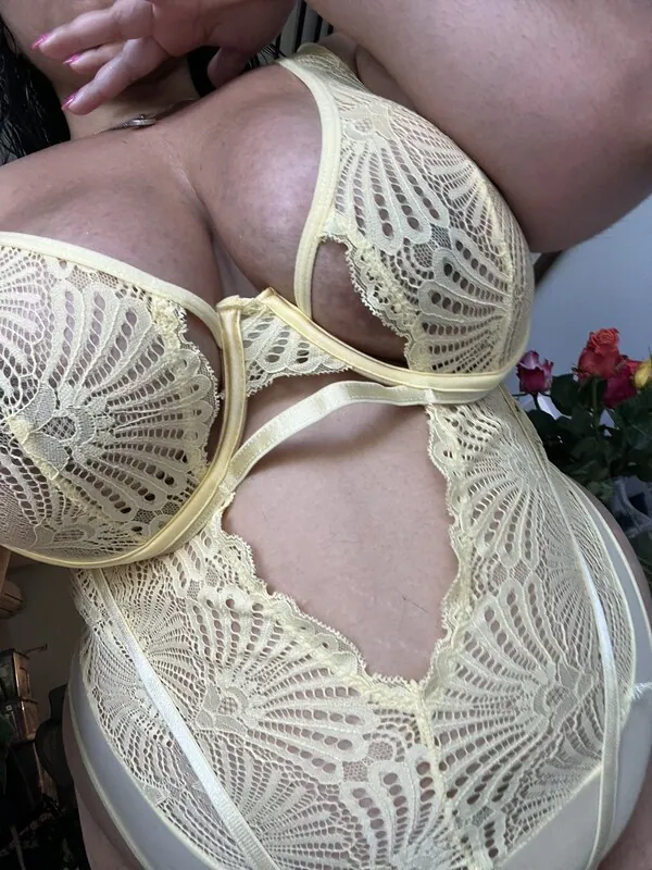 NotInTheFace camshow