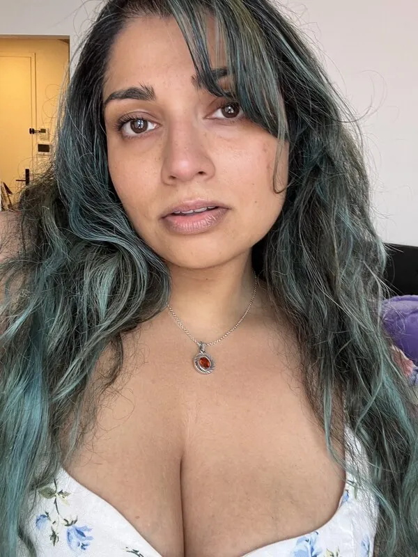 NotInTheFace camshow