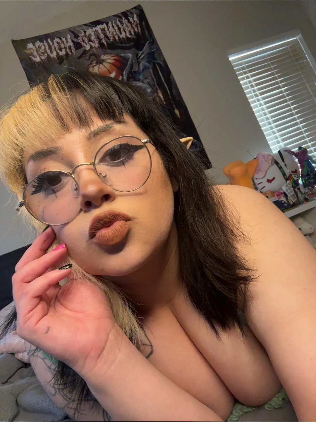 spookyeats camshow