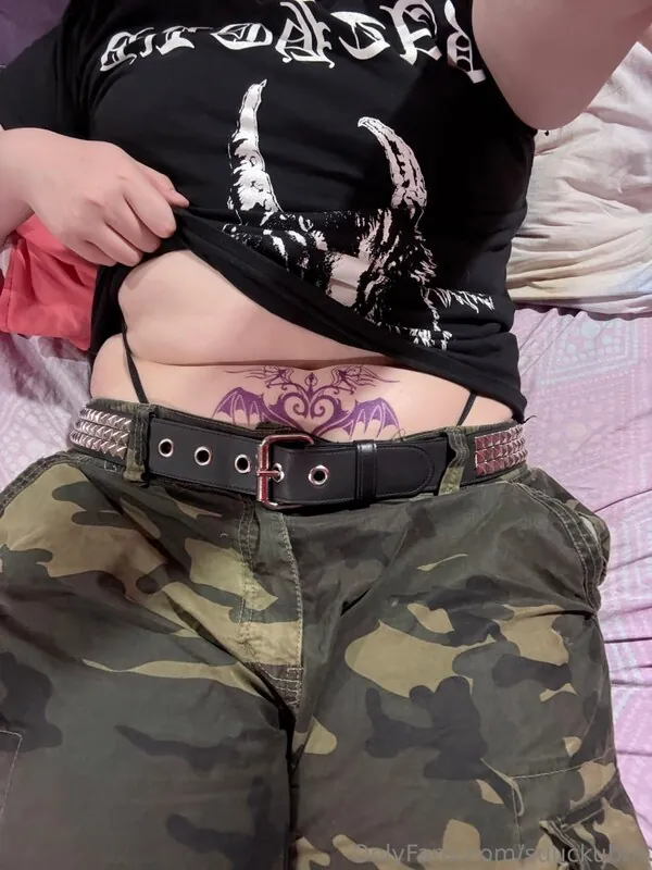 suuckubus camshow