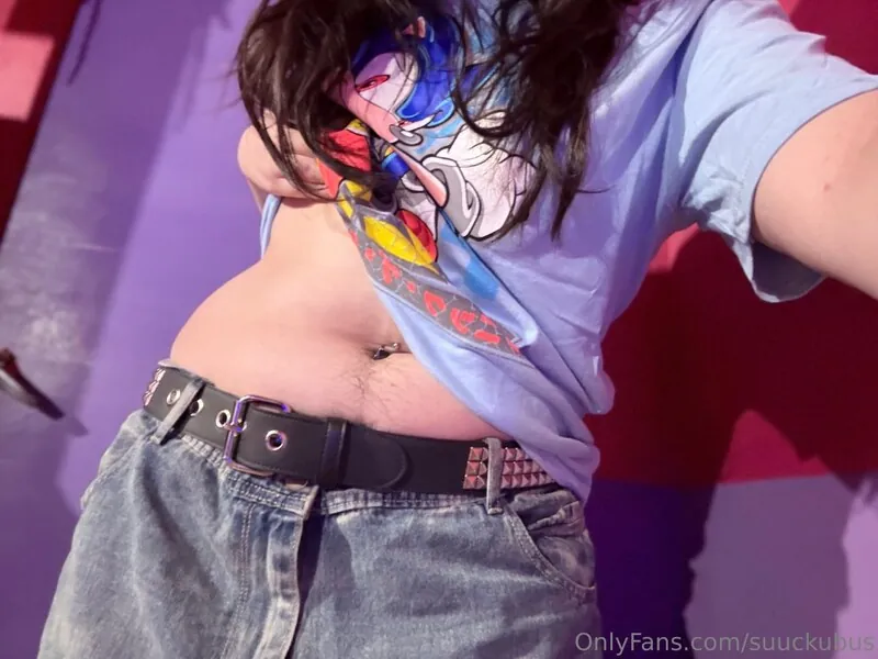 suuckubus camshow