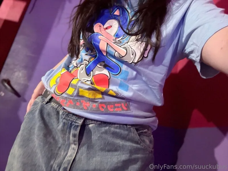 suuckubus camshow